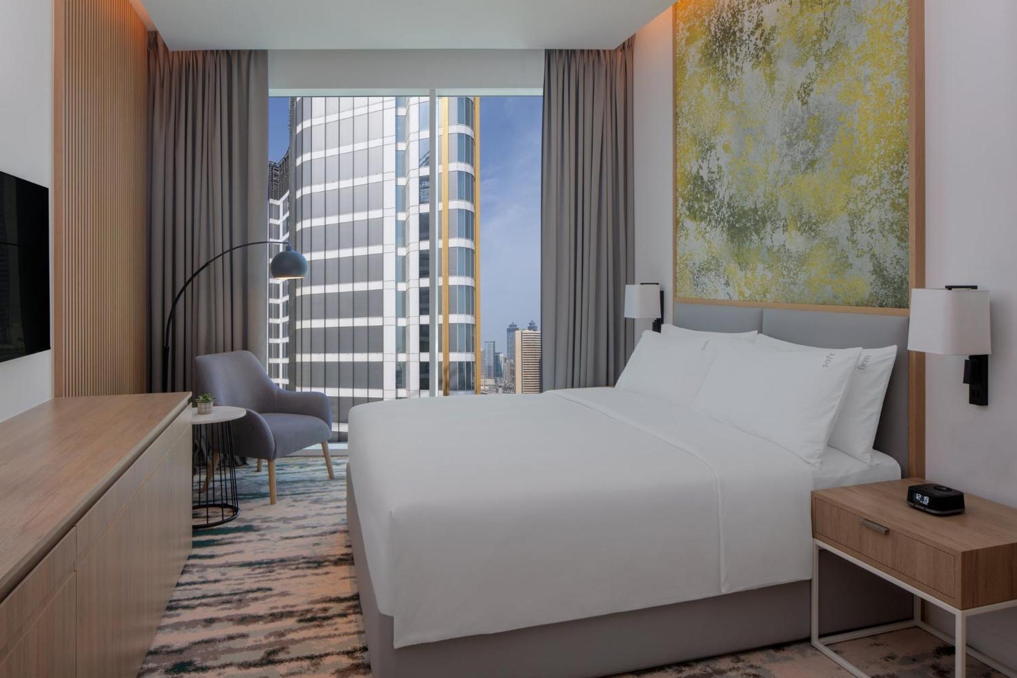 Holiday Inn Dubai Business Bay By Ihg Exterior photo