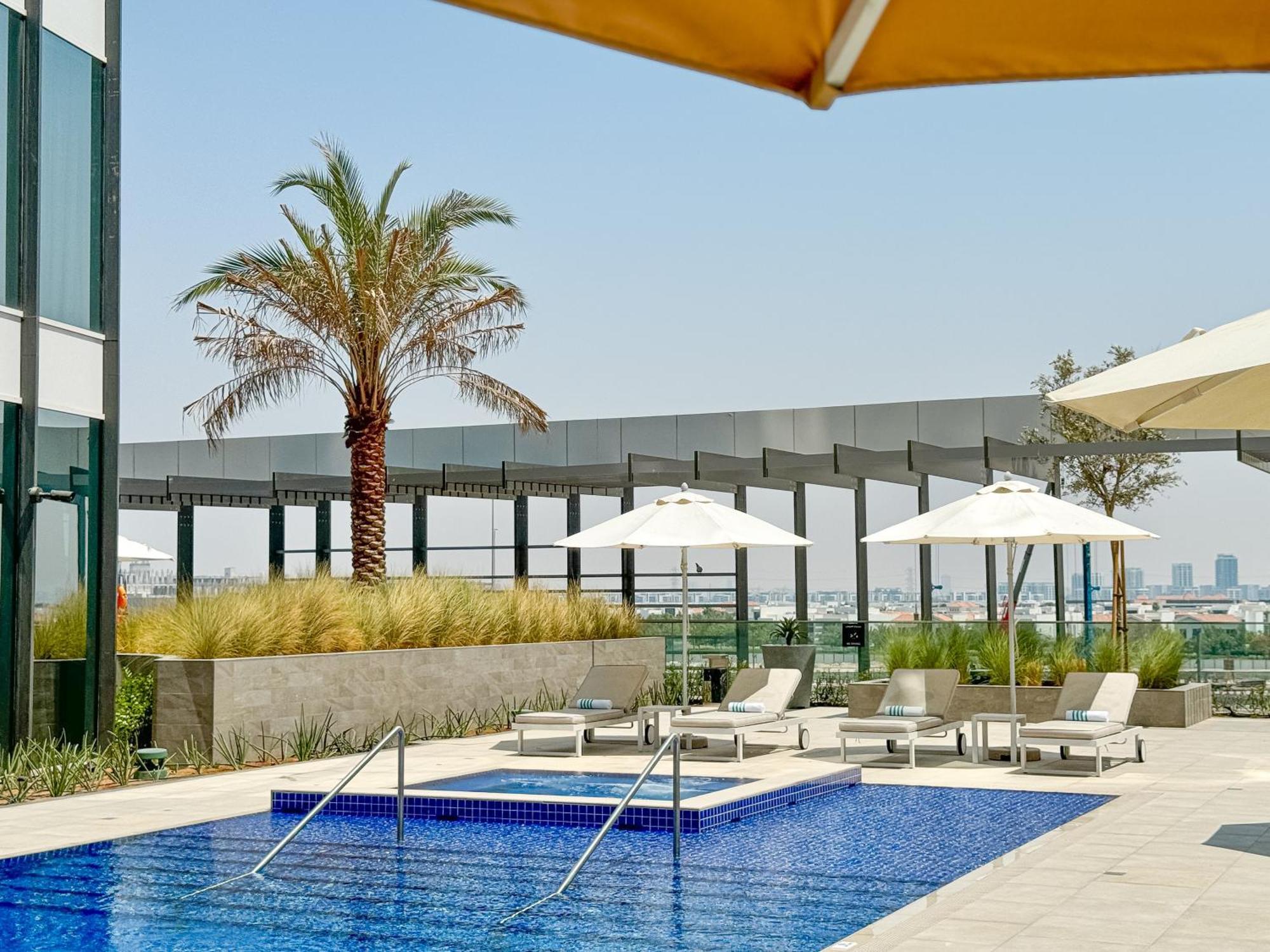 Holiday Inn Dubai Business Bay By Ihg Exterior photo