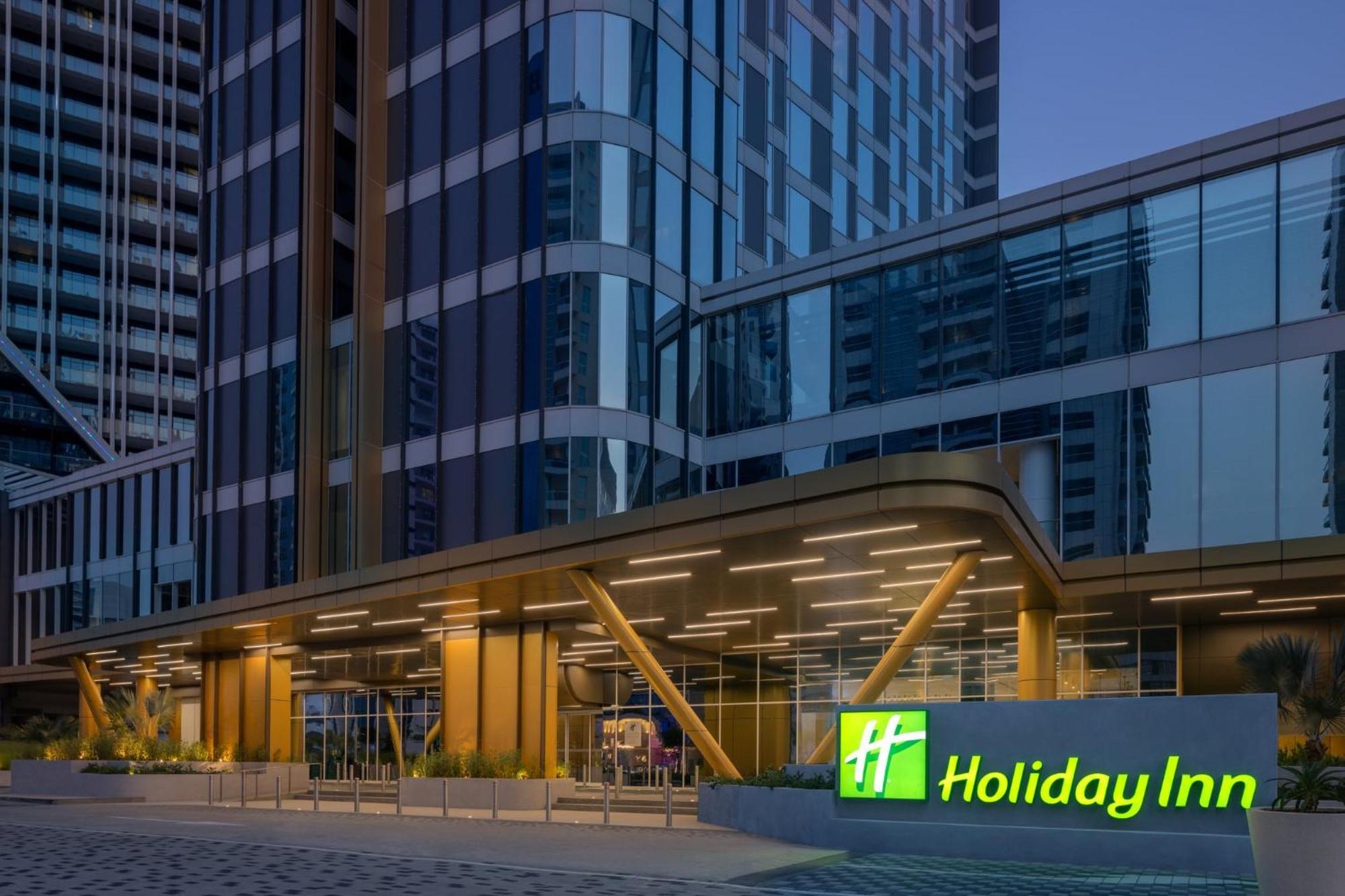 Holiday Inn Dubai Business Bay By Ihg Exterior photo