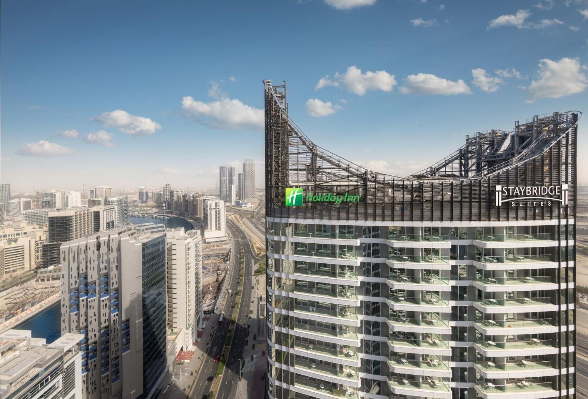 Holiday Inn Dubai Business Bay By Ihg Exterior photo